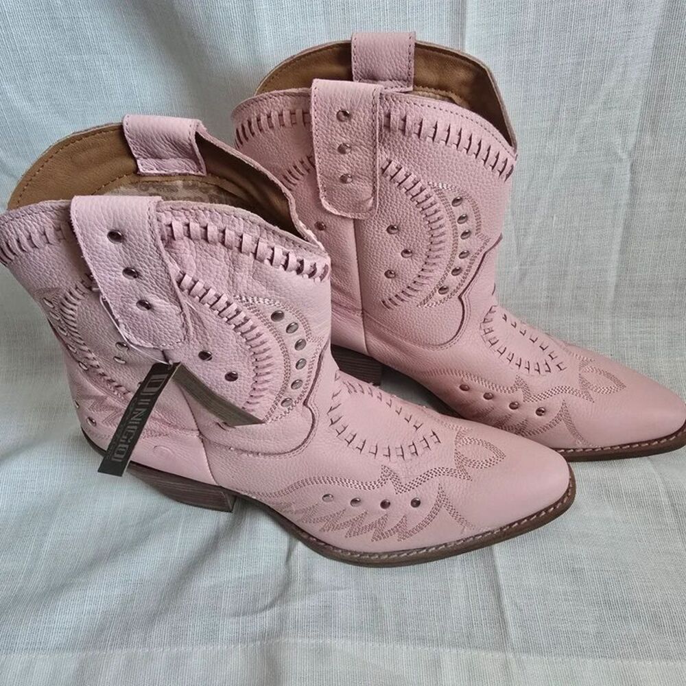 Dingo Women's Pink Leather Western Boots – Size 10M